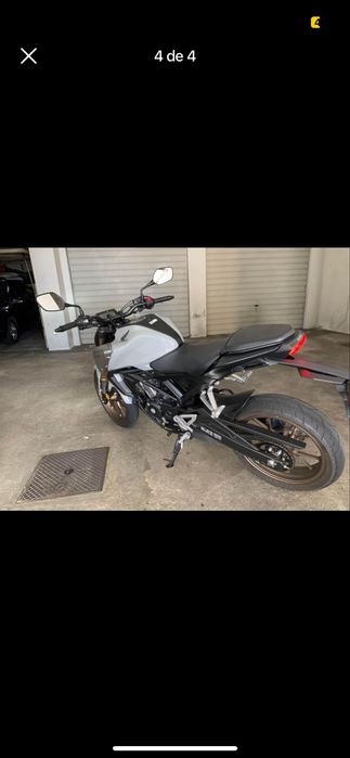 Honda cb125r……….