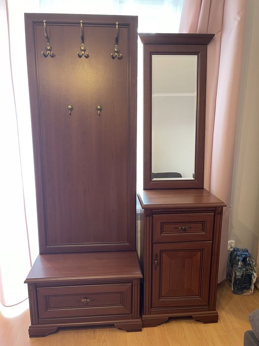 Zestaw mebli do przedpokoju