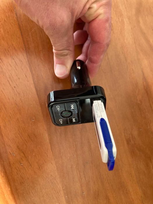 Wireless FM Transmitter (isqueiro)