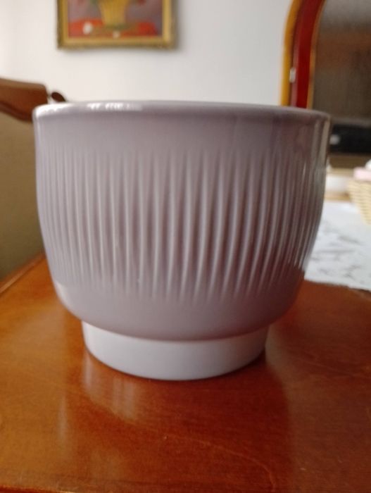 Ceramiczna donica, osłonka jak nowa