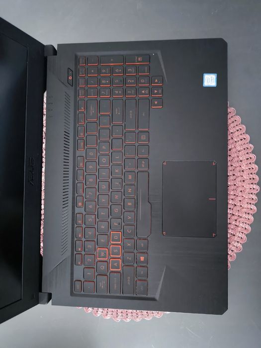 Używany laptop Asus TUF FX504