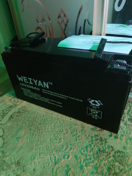 Аккумулятор  AGM 200 A.