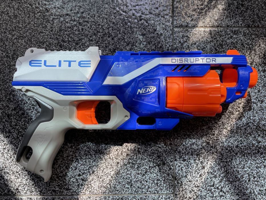 2 Nerfs Praticamente Novas