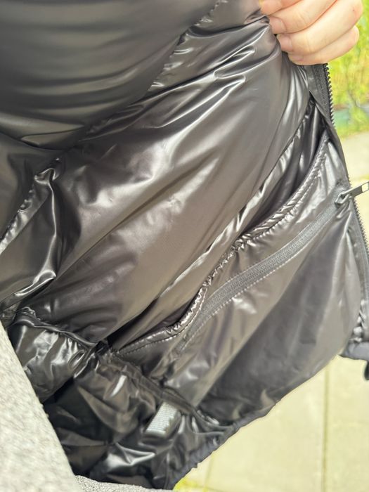 Куртка пуховик чорний без капюшона H&M