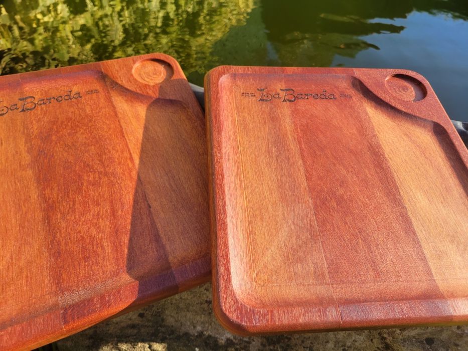 Tábuas artesanais, churrasco, madeira tropical, restaurante, catering