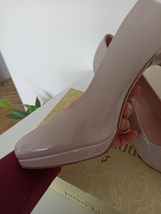 Buty ba obcasie 37