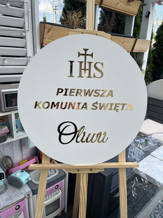 Tablica komunijna ze sztalugą
