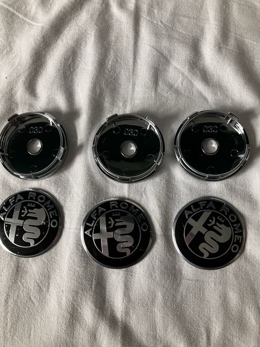 Emblemat Alfa Romeo plastik
