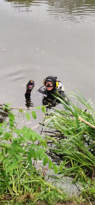 Водолаз, водолазні послуги, пошук втрачених речей, дайвер.