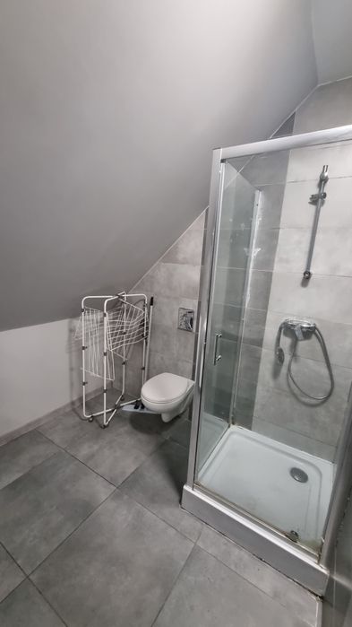 Wynajmę  Hostel Budynek w Łyszkowicach
