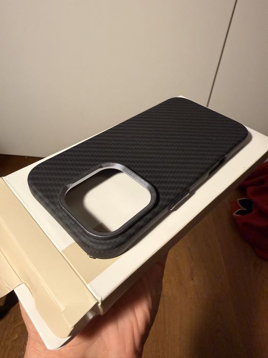 Etui iPhone 16 pro mag safe