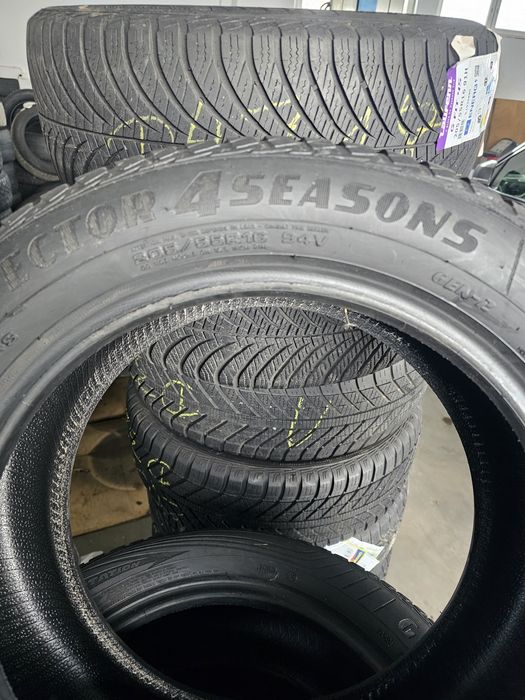 205/55R16 Goodyear Vector4Sea