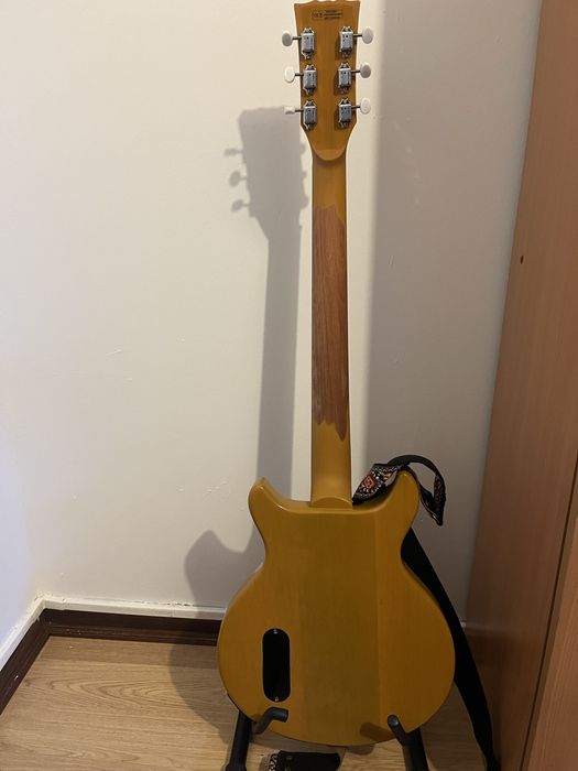 Harley Benton DC-Junior TV Yellow