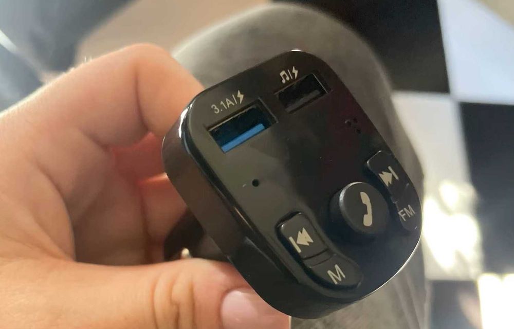 Авто Fm трансмиттер модулятор передатчик Bluetooth Громкая связь mp3