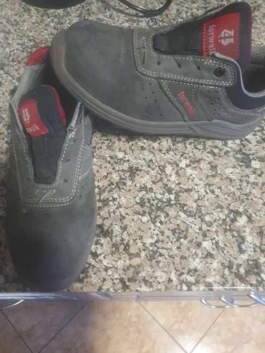 Sapatos biqueira aço