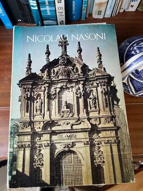 Nicolau Nasoni em bom estado