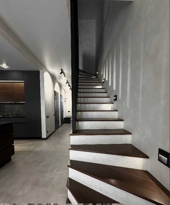 Продам таунхаус Золотые ключи,  ул. Полтавская