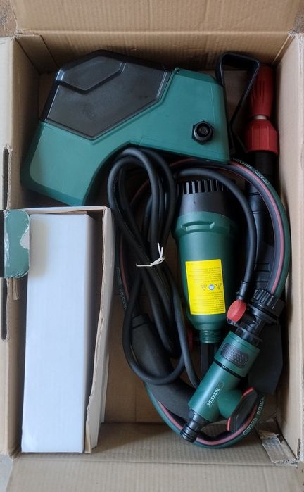 Bomba de água a bateria 12v Parkside