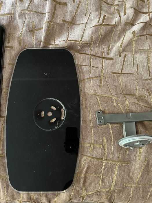 НА ЗАПЧАСТИНИ. Телевізор Philips 7000 series, Philips 3500 series