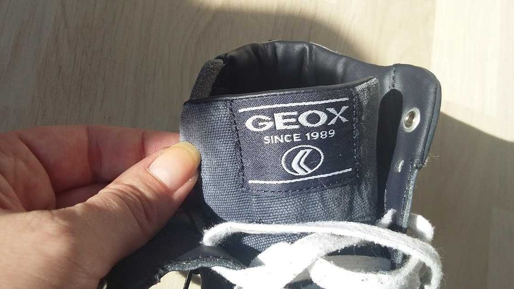 buty markowe GEOX 35 wyższe na jesień całoroczne przejściowe skóra !