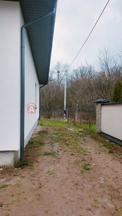Продаж будинку в с.Зимна Вода
