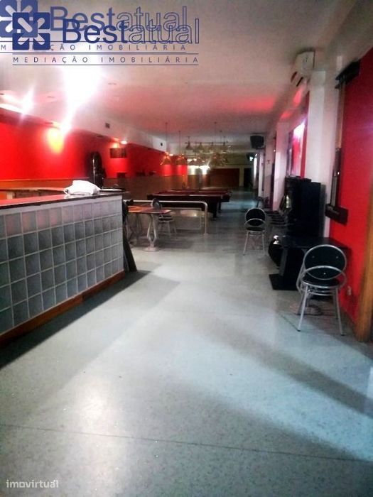 Café-Snack-Bar-300 m2-C/Possib. de Permuta-Marquês Sá da Bandeira