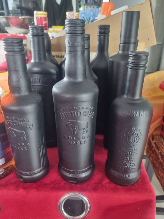 Czarna butelka każda 10zl