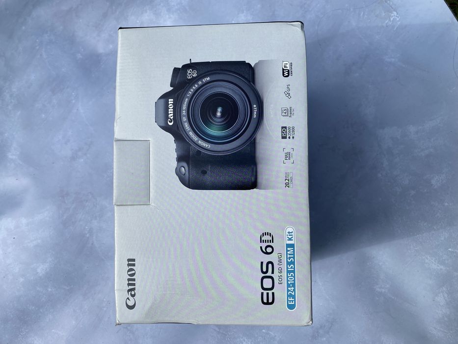 Фотоаппарат Canon EOS 6D с полным комплектом