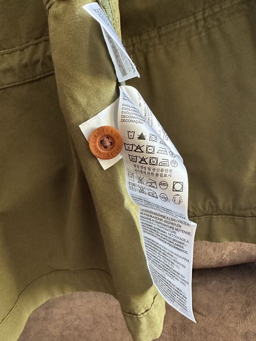Оригінальна вітровка Levis