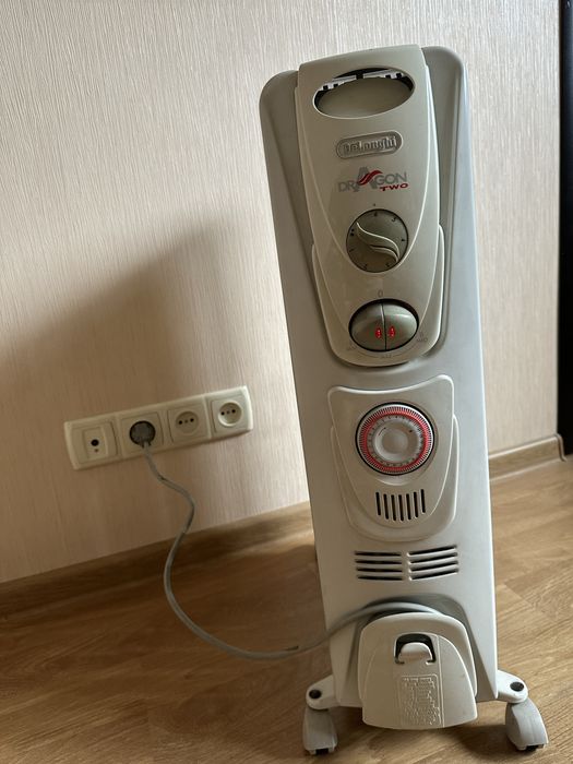 Масляний обігрівач Delonghi Dragon two 2000Вт