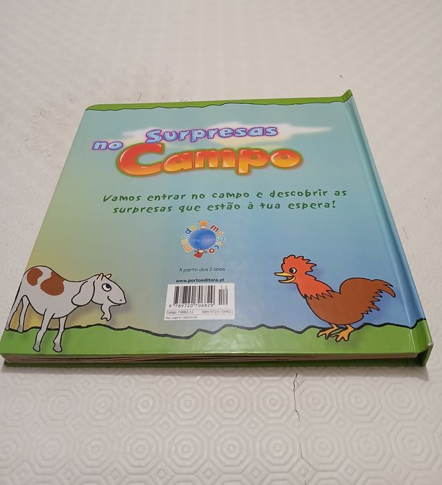 Livro Infantil "Surpresas No Campo"