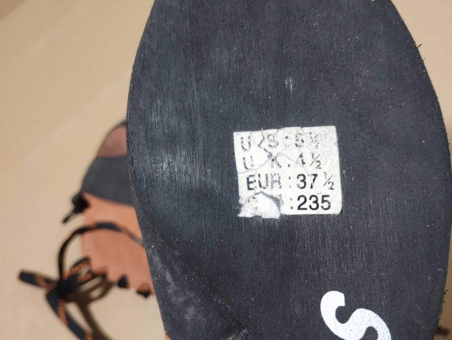 buty wspinaczkowe stealth c4 roz 37,5 jak nowe