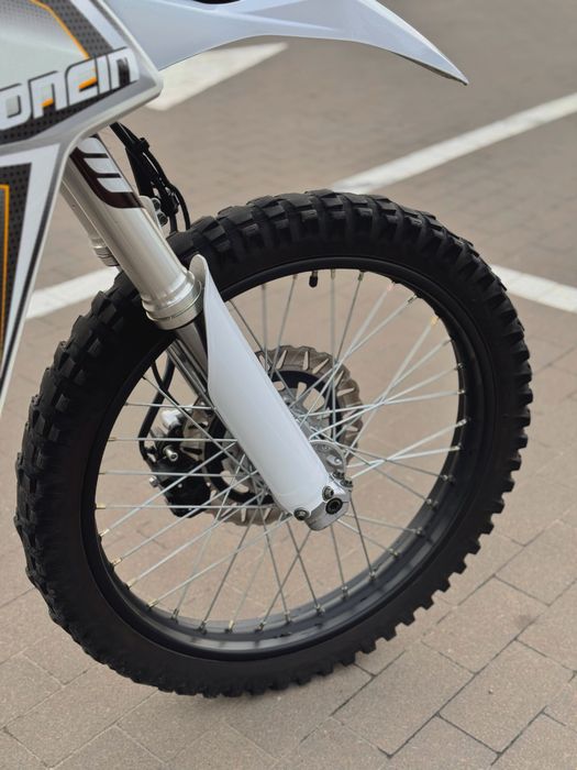 Продам мотоцикл LONCIN LX300 gy