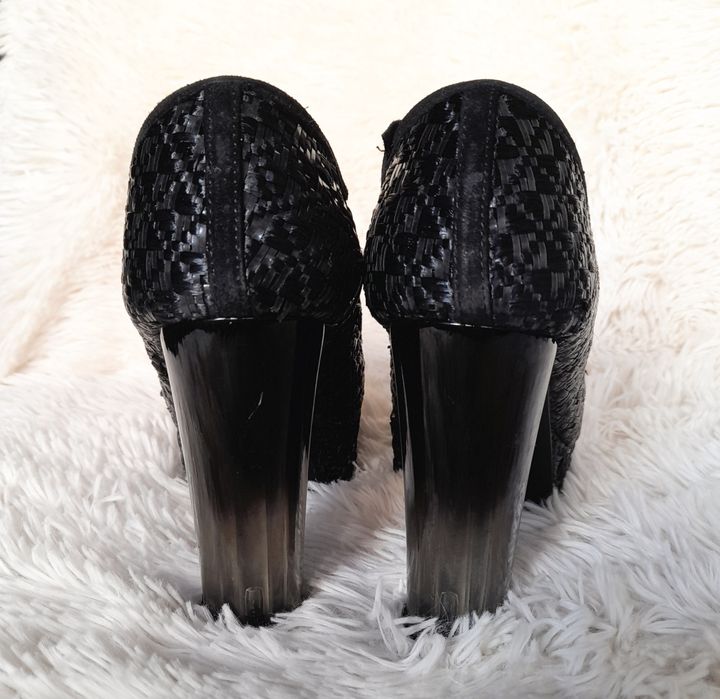 Sapatos Miss Sixty,  com plataforma. Tamanho 37