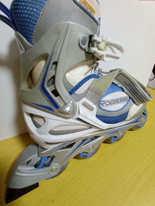 Patins marca "Rollerblade"