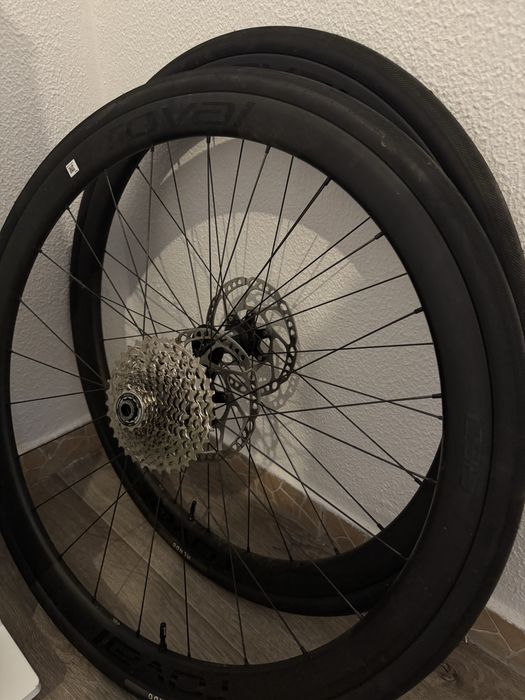 Vendo Specialized Roubaix SL8 Comp 105 DI2 52 + 2 Rodas Roval C38 + Pedais Assioma Pro MX