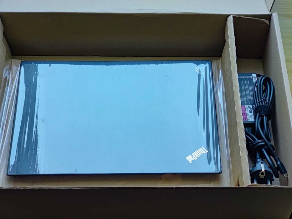 Lenovo ThinkPad T14s Gen 1 Ryzen 5 PRO 16GB 256GB SSD Win11 Pro gwarancja 12 miesięcy