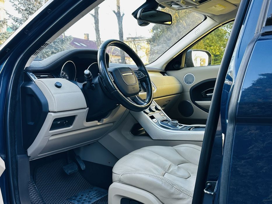 Range Rover Evoque 2012 • 2.0 бензин + ГАЗ • Dynamic FULL