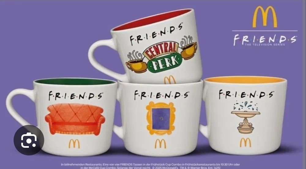 Чашки відомого серіалу friends від макдональдс