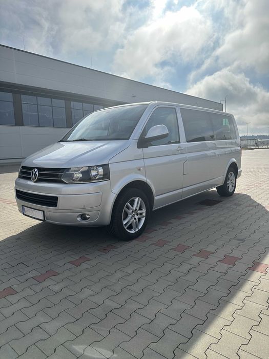 Volkswagena Caravelle Long