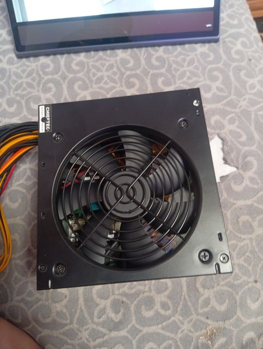 Zasilacz chieftec 500w