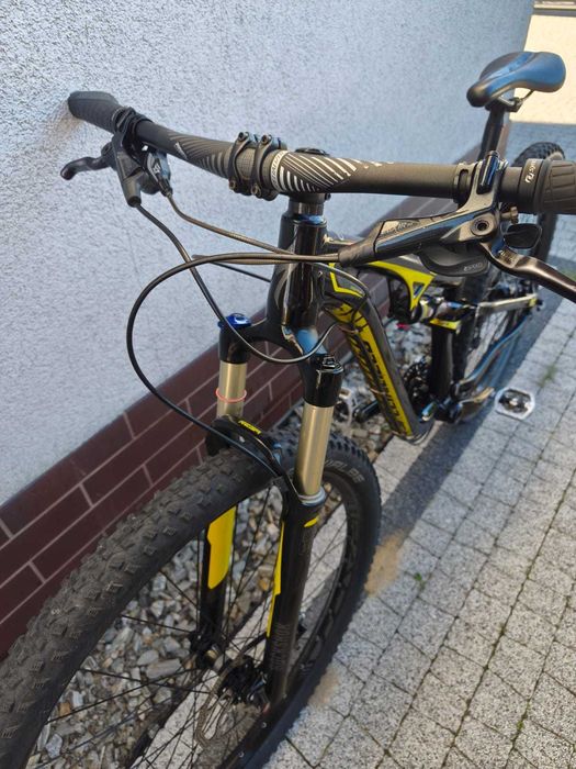 Specialized Camber Comp 29 dh Trail Full Suspension RockShox Reba / Monarch