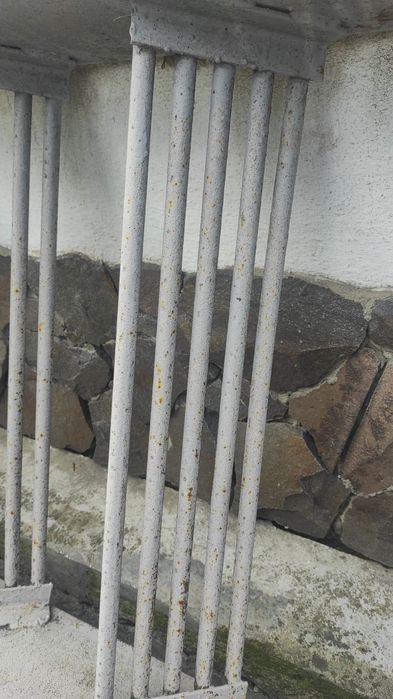 Продам металеві сходи