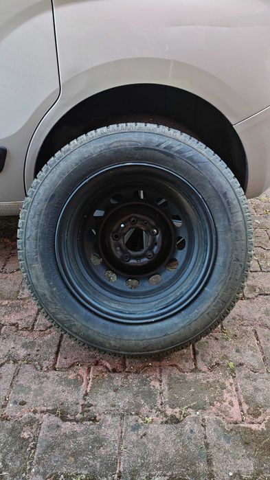 Koło - felga + opona - BMW 5x120 - 195/65 R15 Michelin MXT