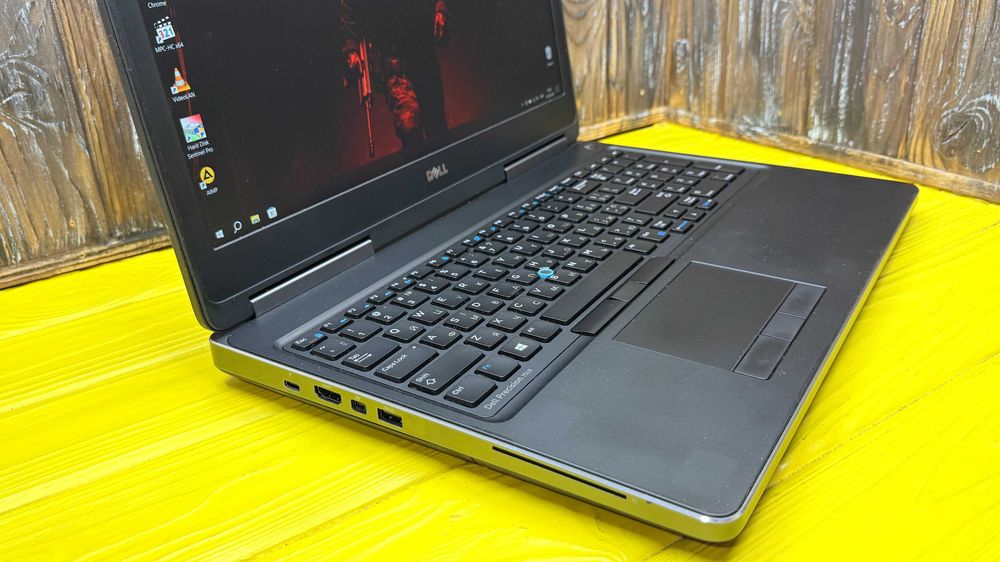 РОЗПРОДАЖ!  Недорогий Ноутбук Для Любих Задач Dell Precision 7510 /Quadro M1000 2 GB