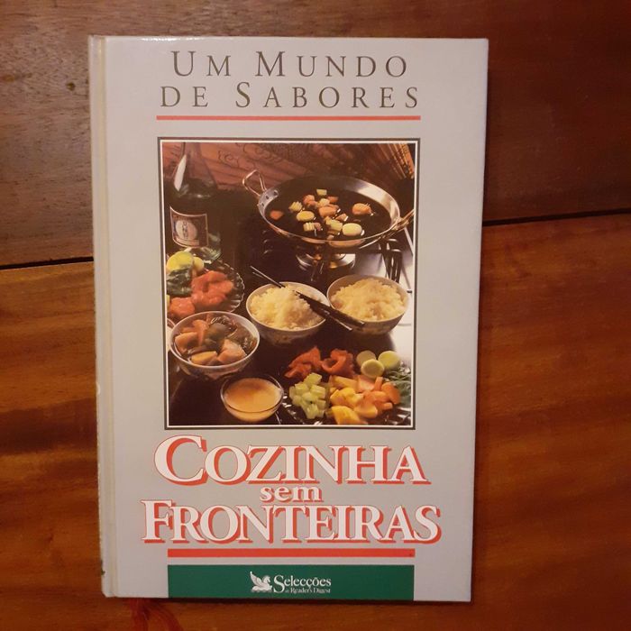 Um  Mundo de Sabores-Saladas-Cozinha sem Fronteiras-Reader's Digest