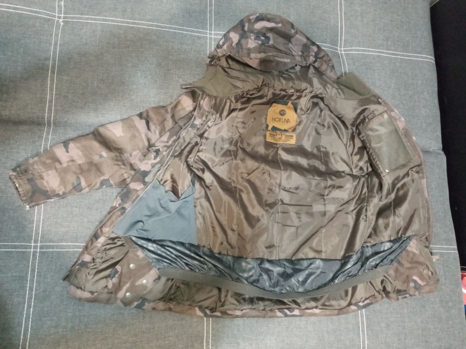 Куртка на мальчика 11-12 лет