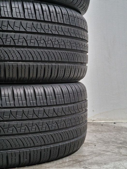 4 Pneus 235/50R20 PIRELLI Semi Novos