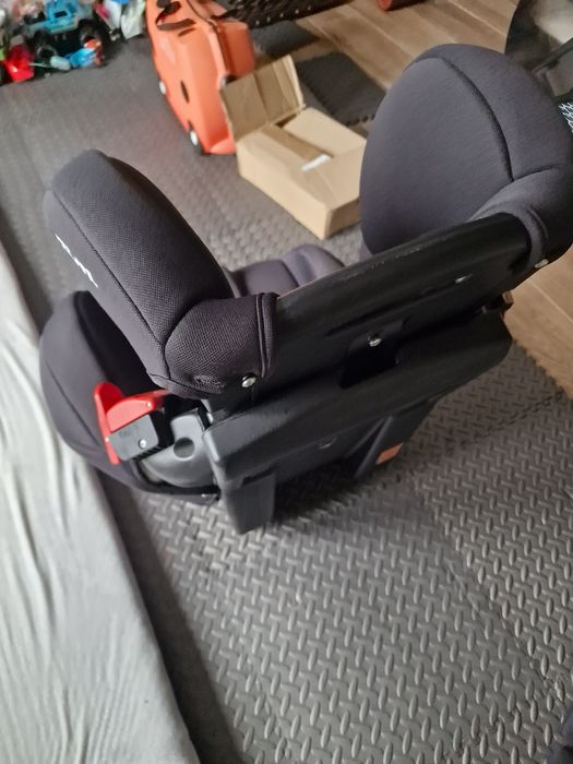 fotelik samochodowy RECARO Young Sport Hero 9-36kg