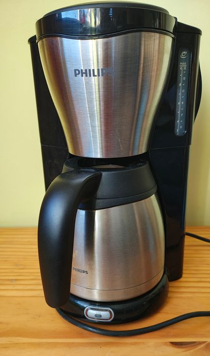 Ekspres przelewowy Philippa z termosem
